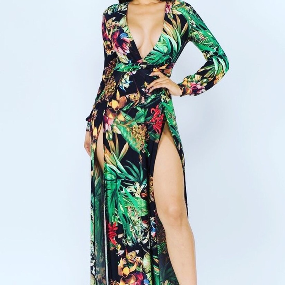 MaxiDress